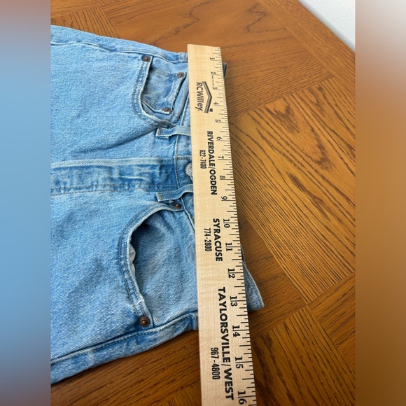 EUC 501 Levis shorts button fly Sz W26 - Picture 6 of 12